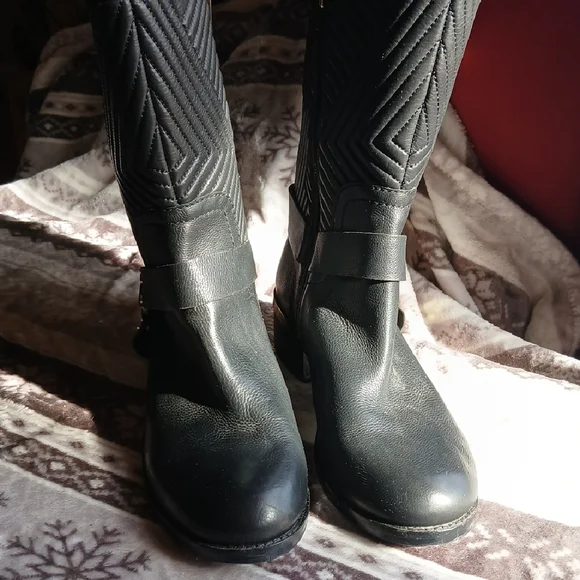 Vince Camuto Black Quilted Heeled Boots with Strap Detail - Picture 2 of 4